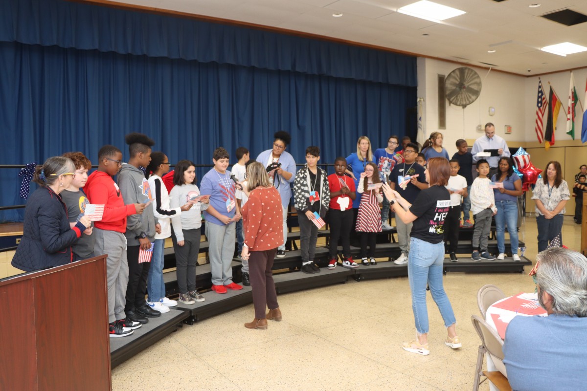 Meadow Hill Hosts Its 17th Annual Veterans Day Breakfast News NECSD